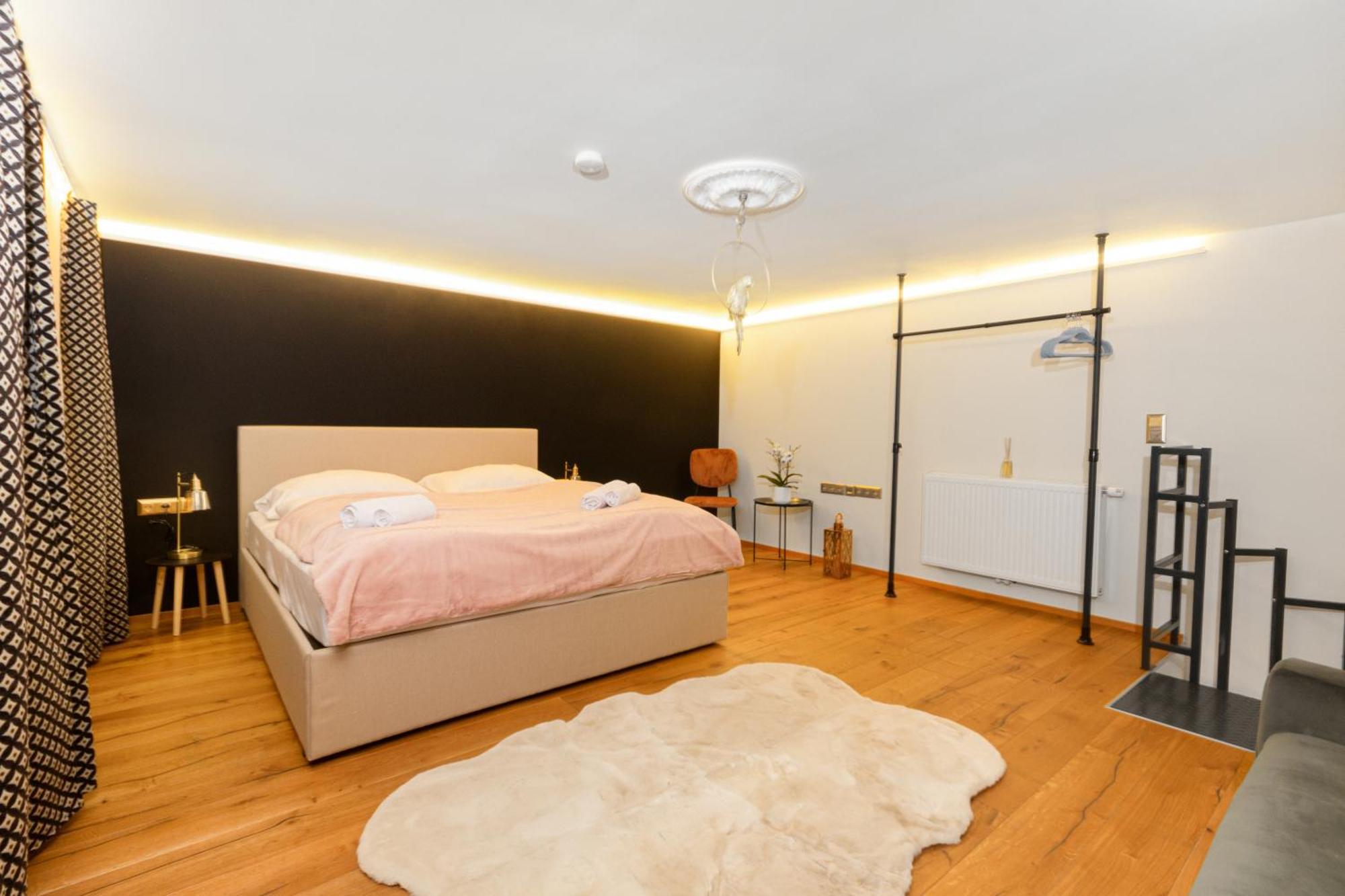 Zentral - Netflix - 2 Stoecke - Arbeitsplatz Apartment Wina Bagian luar foto